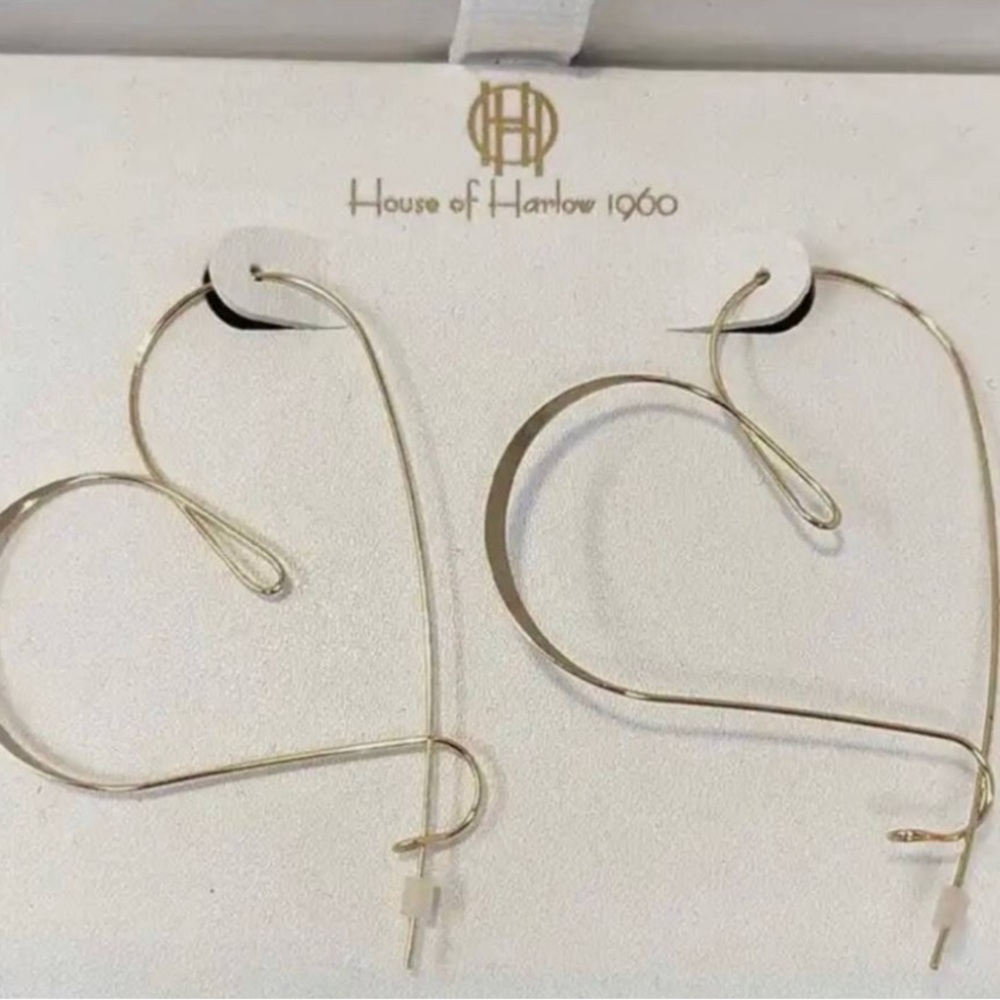 NWT ⚜️💛⚜️ House of Harlow 1960 gold tone large heart hoop dangle earrings - Picture 5 of 6